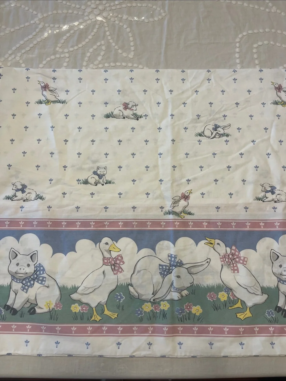 One Fieldcrest White Pillowcase with Pastel Farm Animal Border
